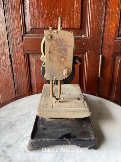 จักร เย็บผ้า โบราณเก่าสะสม รูปที่ 5