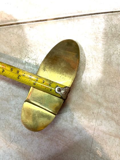 ที่เขี่ย ทรงรองเท้าทองเหลือง เก่าสะสม รูปที่ 7