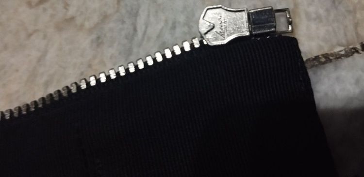 เสื้อครอป Alexander McQueen แท้สวย รูปที่ 9