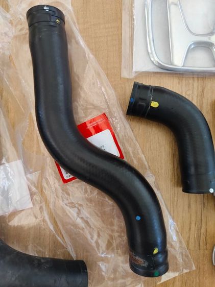 อะไหล่ Honda FREED ปี 2013 มือ2 สภาพใหม่ๆ ฝาล้อแท้ตรงรุ่น เสาอากาศบนหลังคา ยางแป้นเบรค โลโก้ฮอนด้าที่กระจังหน้า ท่อยางหม้อน้ำทุกเส้น รูปที่ 7