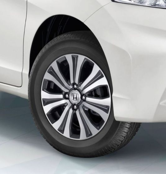อะไหล่ Honda FREED ปี 2013 มือ2 สภาพใหม่ๆ ฝาล้อแท้ตรงรุ่น เสาอากาศบนหลังคา ยางแป้นเบรค โลโก้ฮอนด้าที่กระจังหน้า ท่อยางหม้อน้ำทุกเส้น รูปที่ 3