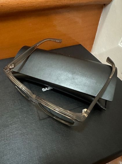 แว่นกันแดด Saint Laurent YSL รูปที่ 5
