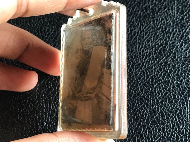 ภาพพ่อกวยหลังผ้ายันต์ รูปที่ 5