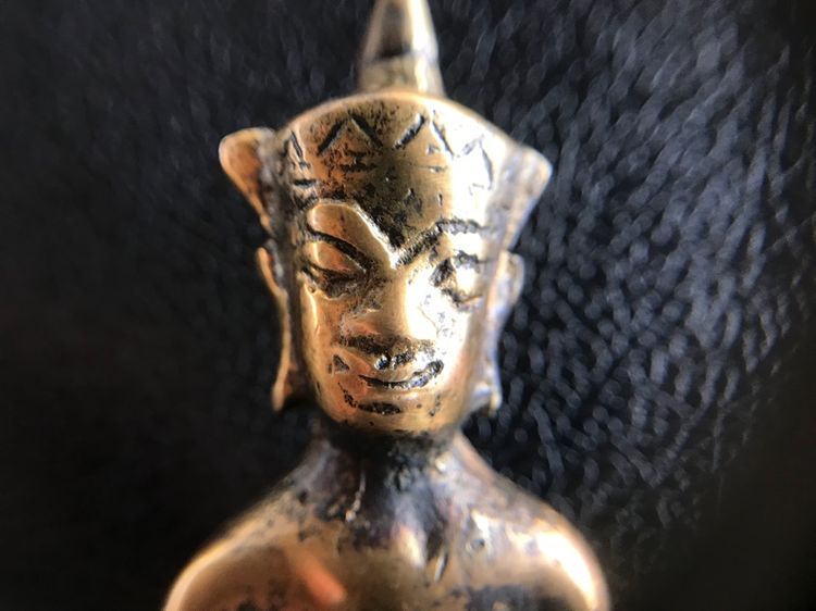 พระชัยเนื้อทองเหลืองผสมนาค รูปที่ 17