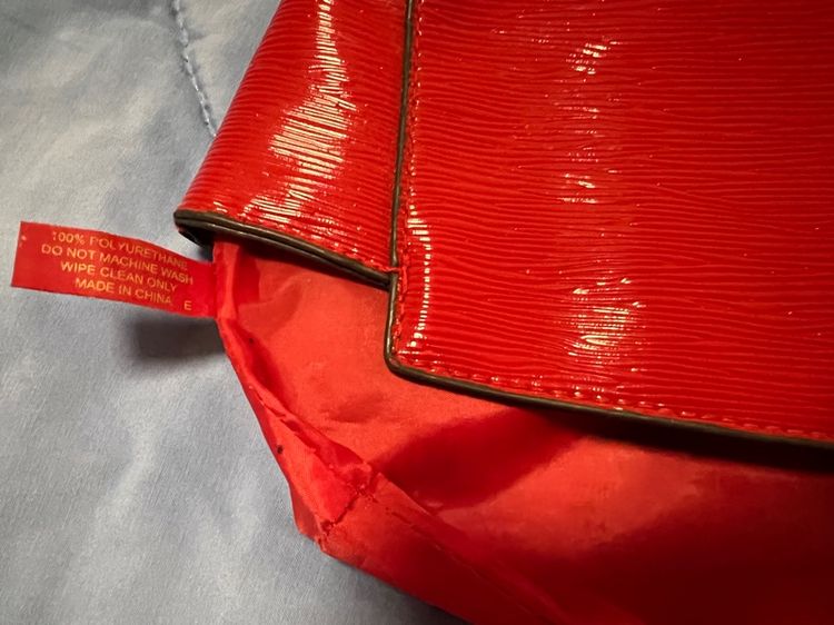 กระเป๋าเครื่องสำอาง Estée Lauder  รูปที่ 14