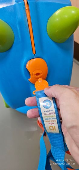 (ส่งต่อ) Trunki กระเป๋าเดินทางสำหรับเด็กของแท้นำเข้า รูปที่ 11