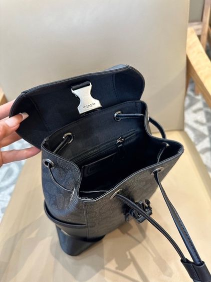 กระเป๋าคาดอก Coach รูปที่ 18