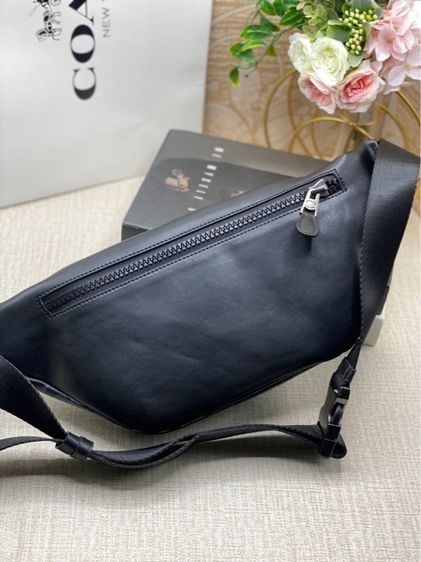 กระเป๋าคาดอก Coach รูปที่ 10