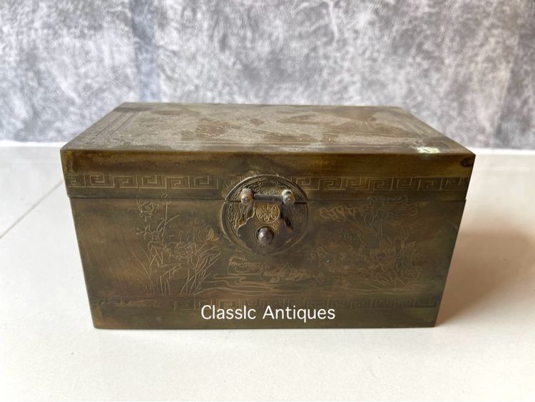 หีบ ทองเหลือง หัวสิงห์สะสม