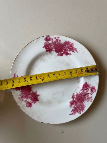 จาน กลม ลายดอกแดง เก่าโบราณสะสมA3 รูปที่ 3