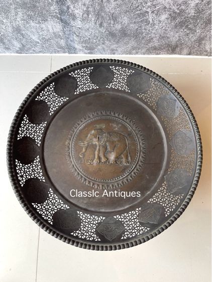 พาน ช้างทองเหลือง ขอบสลักลาย12นักษัตร เก่าโบราณสะสมA5