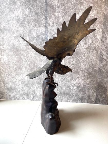 พญานกอินทรี ทองเหลือง ตัวใหญ่เก่าสะสม รูปที่ 12