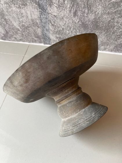 พาน ลงหิน ทองเหลืองโบราณ เก่าสะสมA3 รูปที่ 9