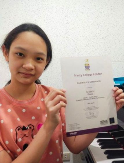 เรียนเปียโนกับครูหญิง จบเอกเปียโน เรียนสอบเกรด แข่งเปียโน สายไหม วงศกร หทัยราษฎร์ เพิ่มสิน ลำลูกกา เทพรักษ์ สะพานใหม่ คลอง4 คลอง5 คลอง6 คลองสามวา จตุโชติ นิมิตใหม่ รูปที่ 5