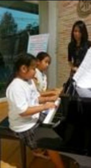 เรียนเปียโนกับครูหญิง จบเอกเปียโน เรียนสอบเกรด แข่งเปียโน สายไหม วงศกร หทัยราษฎร์ เพิ่มสิน ลำลูกกา เทพรักษ์ สะพานใหม่ คลอง4 คลอง5 คลอง6 คลองสามวา จตุโชติ นิมิตใหม่ รูปที่ 12