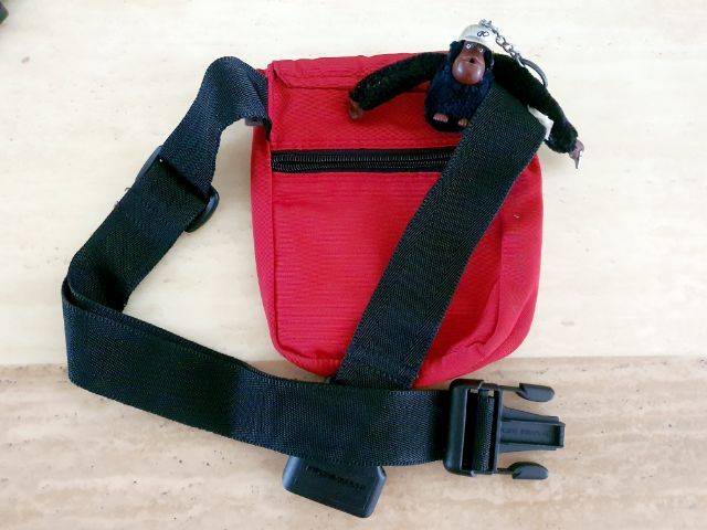 KIPLING คาดเอวสีเเดง รูปที่ 2