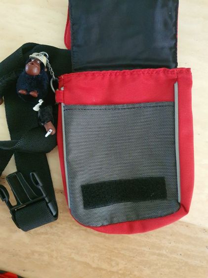 KIPLING คาดเอวสีเเดง รูปที่ 4