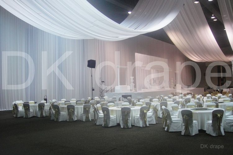 โยงผ้า ผ้าตกแต่ง ซุ้มผ้า อุโมงค์ผ้า ผ้าม่าน ตกแต่งสถานที่ จัดงานอีเว้นท์ จัดงานแต่งงาน จัดงานปาร์ตี้ จัดงานประชุมสัมมนา จัดงานวันเกิด รูปที่ 6