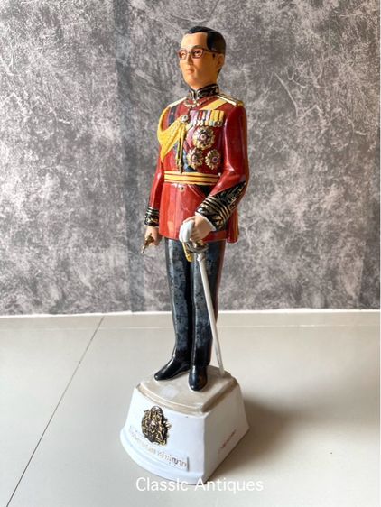 รูปปั้น ในหลวง ร.9 เซรามิก เก่าโบราณสะสมB1 รูปที่ 5