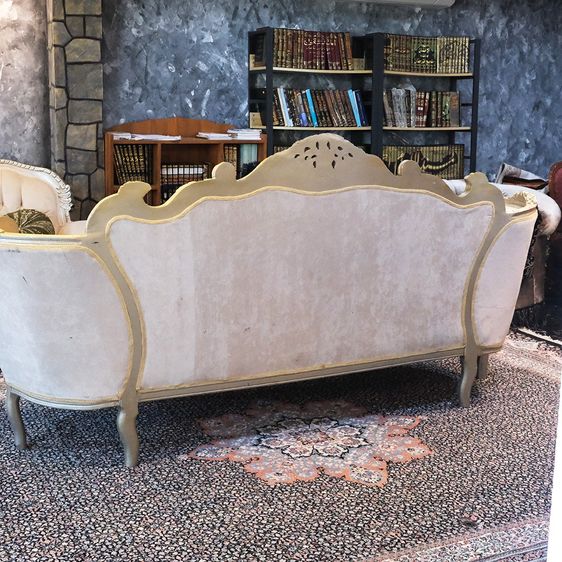 โซฟาหลุยส์ โซฟา 3 ที่นั่ง หรูหราสไตล์หลุยส์ สินค้านำเข้า สีขาว โครงไม้ รูปที่ 14