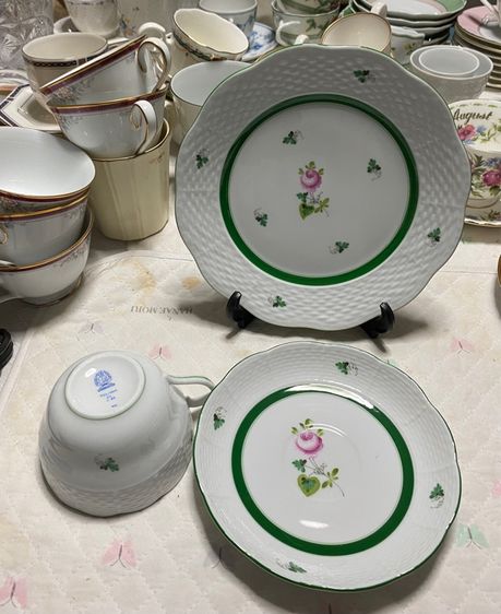 ชุดชา กาแฟ และ จานขนม Handpainted Herend Hungary  รูปที่ 5