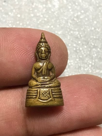 หลวงพ่อโสธรสวยเดิมสนใจองค์ไหนสอบถามได้คับแบ่งปัน