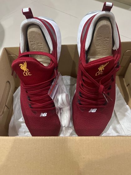 รองเท้า NB x LFC Fresh Foam LAZR รูปที่ 7