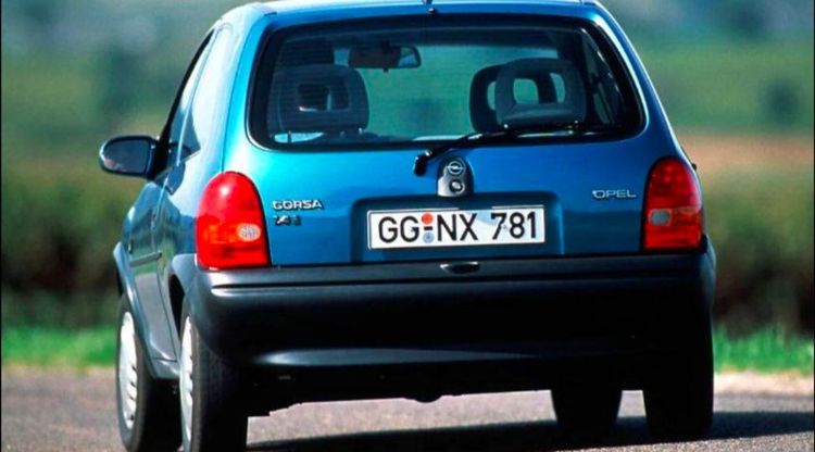 โลโก้ OPEL แท้ ของใหม่ สำหรับติดฝาท้ายโอเปิ้ล คอร์ซ่า ทั้งรุ่น 3 ประตู กับ 5 ประตู  และ ไฟหน้า โอเปิ้ล คอร์ซ่า ของแท้ ซ้ายขวา ปี93-97  รูปที่ 3