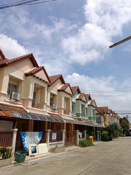 มีบางส่วน สร้างเสร็จก่อน 2010 อื่นๆ ขายบ้านมือสอง ม.เจ้าพระยาราชพฤกษ์ นนทบุรี รูปที่ 2