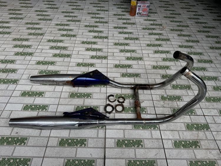 ท่อ มอเตอร์ไซค์ เปิดขาย ท่อเดิมรีเบล250 ล๊อคคอท่อ ขาจับท่อ ครบชุดไม่ผุ 4900 พร้อมส่ง ติดต่อ 089-4138993 เอส