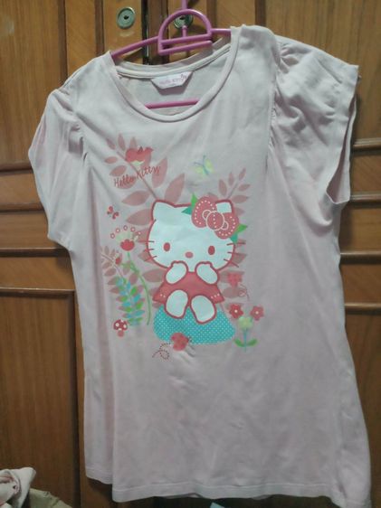 เสื้อhello kitty มือสองเด็ก12-15ปี size140 ตาม