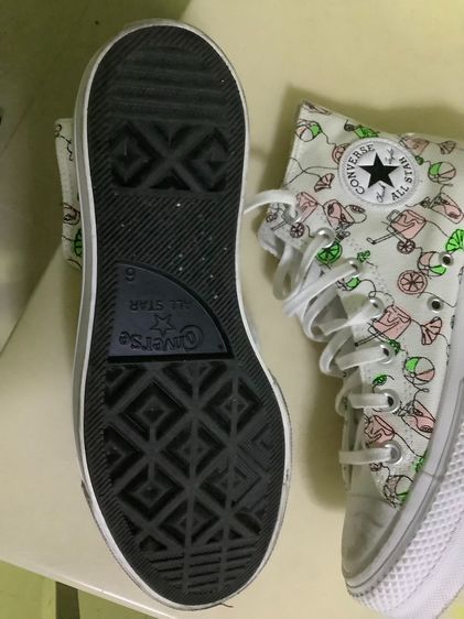 รองเท้า converse ของแท้ (ใช้ไป 1 ครั้งถ้วน) รูปที่ 2