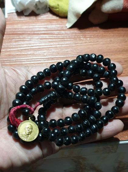 ประคำหลวงพ่ออุตตมะ  พร้อมเหรียญหลวงพ่ออุตตมะ สภาพสวย สมบูรณ์ เม็ดประคำทำจากผงมวลสาร รูปที่ 3