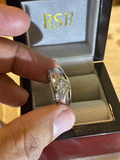 แหวนเพทายขาวเหลี่ยมเพชร รูปที่ 3