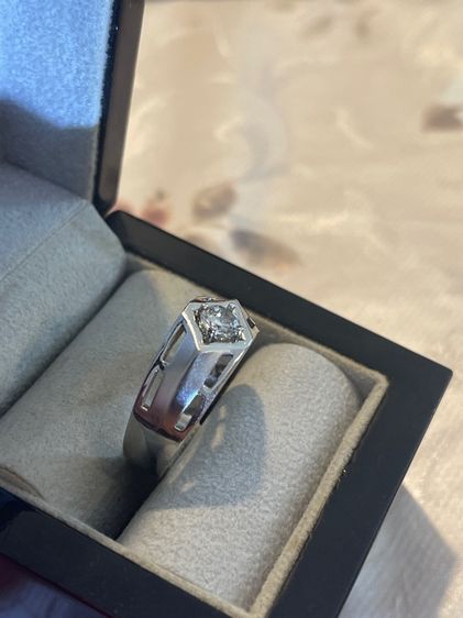 แหวนเพทายขาวเหลี่ยมเพชร รูปที่ 5