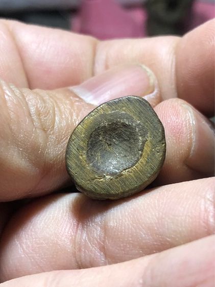 พระเก่ามากๆ สวยมากครับเนื้อโลหะเก่าใครดูเป็นคุมแน่นอนครับแท้ไม่รู้เลี่ยมอย่างดี รูปที่ 6