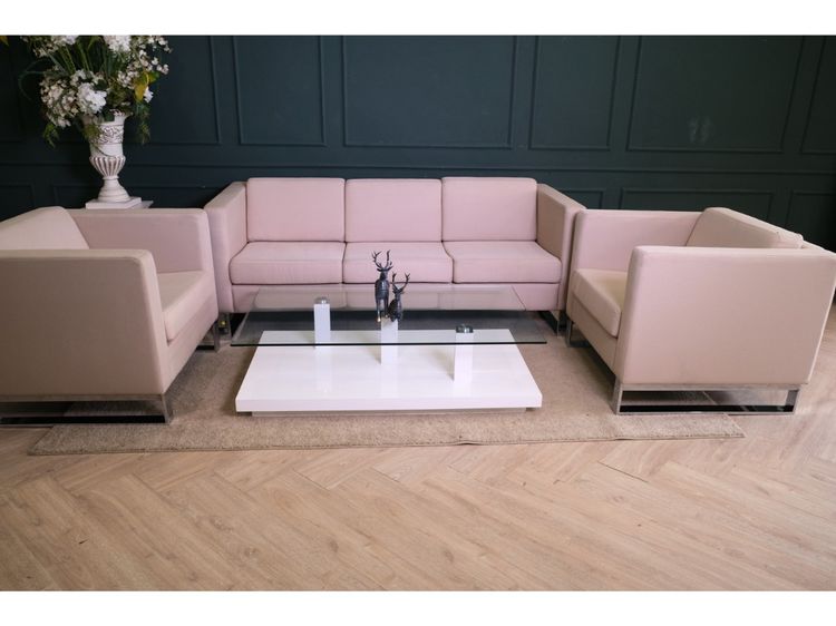 ชุดโซฟารับแขก 3+1+1 เบาะผ้า โครงไม้ ขาเหล็ก สีครีม รูปที่ 2