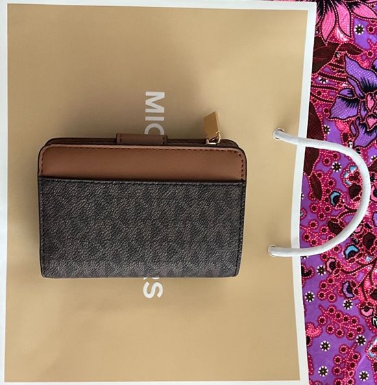 กระเป๋าสตางค์ MICHAEL KORS  รุ่น Mercer  รูปที่ 7