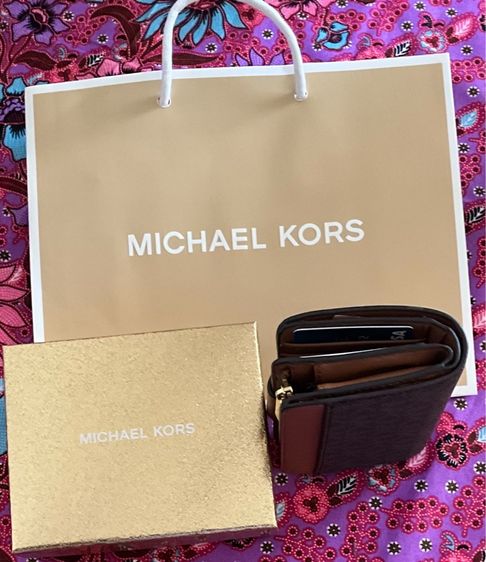 กระเป๋าสตางค์ MICHAEL KORS  รุ่น Mercer  รูปที่ 9