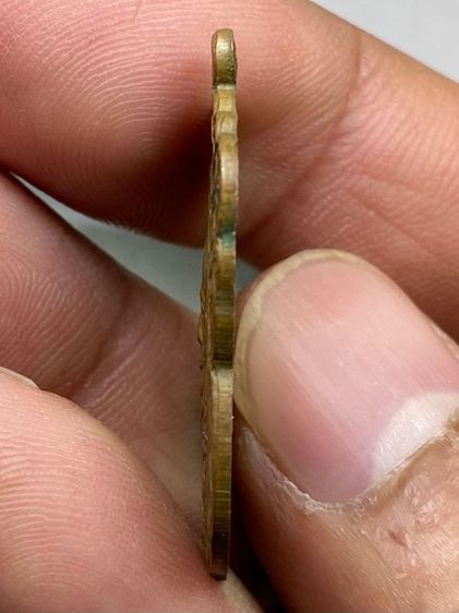 เหรียญหลวงพ่อแก้ว วัดสามเรือน รูปที่ 3