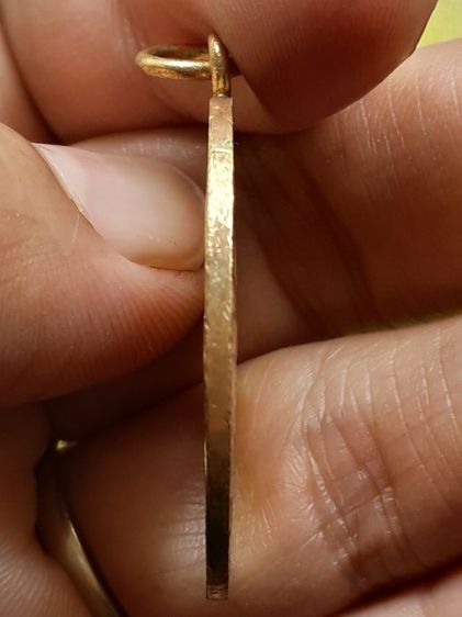 เหรียญหลวงพ่อม่วง วัดบ้านทวน กะไหล่ทอง รูปที่ 3