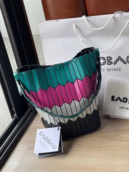 BAO BAO Bucket Bag ( 2 ขนาด ) รูปที่ 16