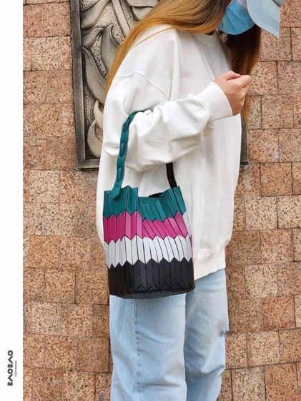 BAO BAO Bucket Bag ( 2 ขนาด ) รูปที่ 14