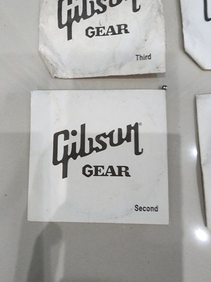 สายกีต้าร์ ยี่ห้อ กิ๊ปสัน  เหมาๆ 4 ชิ้น ของใหม่ เก่าเก็บเดิมๆ สวย หายาก  พร้อมใช้งาน พร้อมส่ง  รูปที่ 2