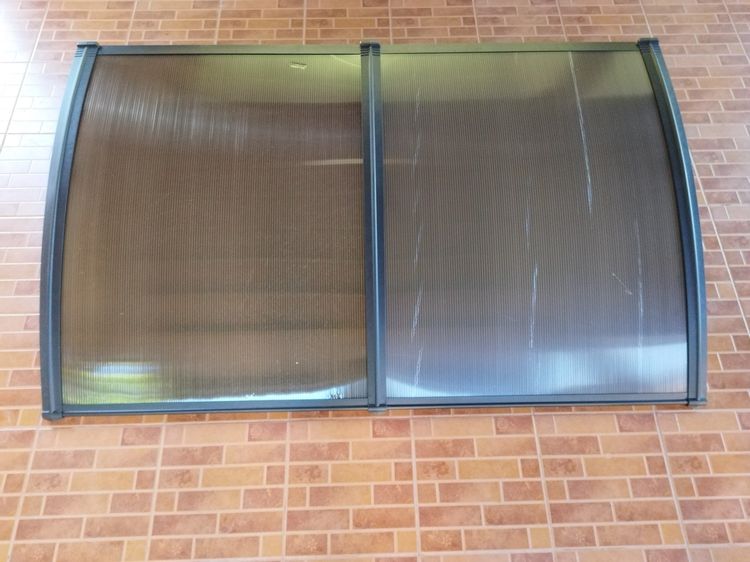 หลังคา / อุปกรณ์หลังคา กันสาดสำเร็จรูป ขนาด 100X160CM ราคา 900 บาท ส่งฟรี