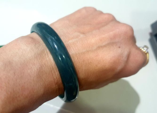 อื่นๆ เครื่องประดับต่างๆ กำไลหยกแท้