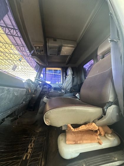 รถบรรทุก 10 ล้อ มือ 2 พร้อมแทงค์บรรจุของเหลว สภาพดี รูปที่ 12