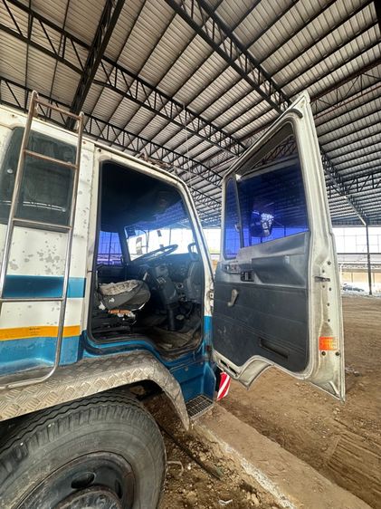 รถบรรทุก 10 ล้อ มือ 2 พร้อมแทงค์บรรจุของเหลว สภาพดี รูปที่ 11