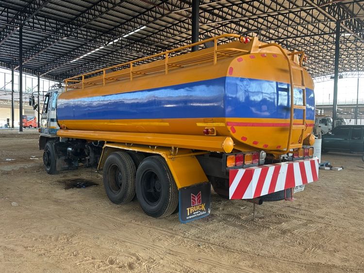 รถบรรทุก 10 ล้อ มือ 2 พร้อมแทงค์บรรจุของเหลว สภาพดี รูปที่ 2