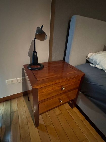 โต๊ะ ชั้นวางของ ตู้เก็บของ โต๊ะอาหาร งานไม้ รูปที่ 11